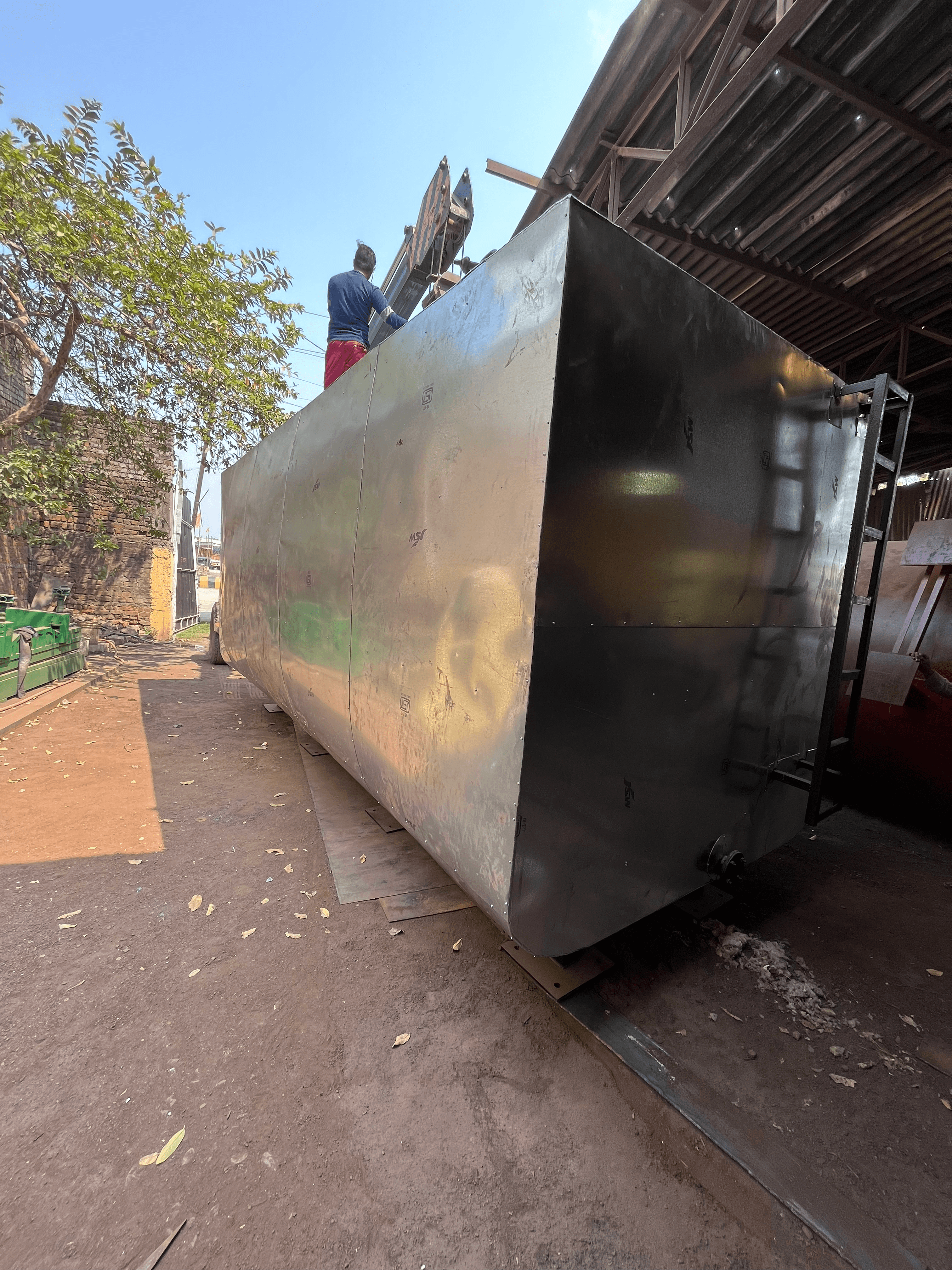 Bitumen Storage Tank with Burner 4