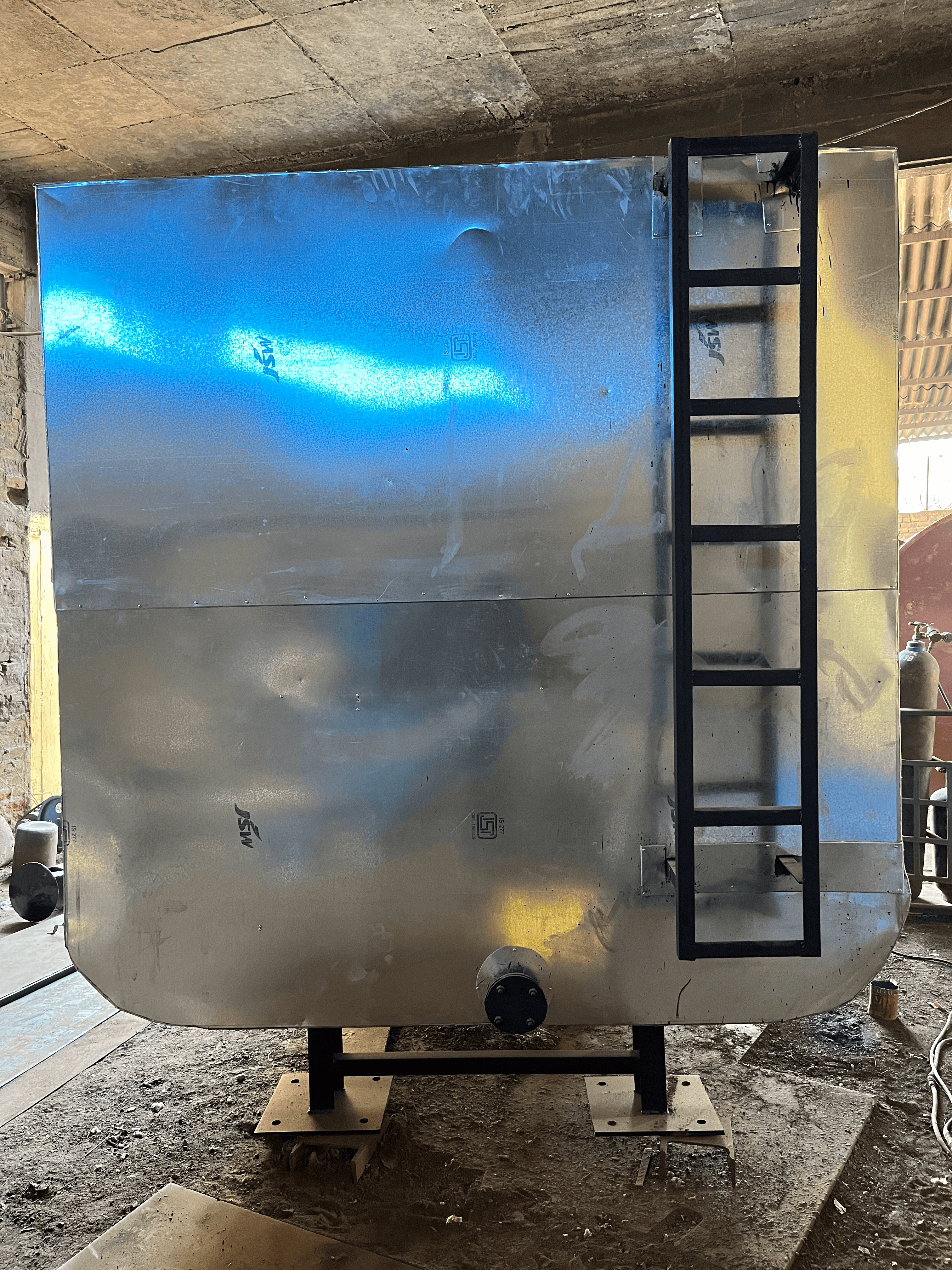 Bitumen Storage Tank with Burner 2